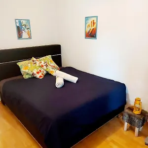 https://ruhiges-2-zimmer-apartment-in-bern-zentrum.hotelsbaselswitzerland.com